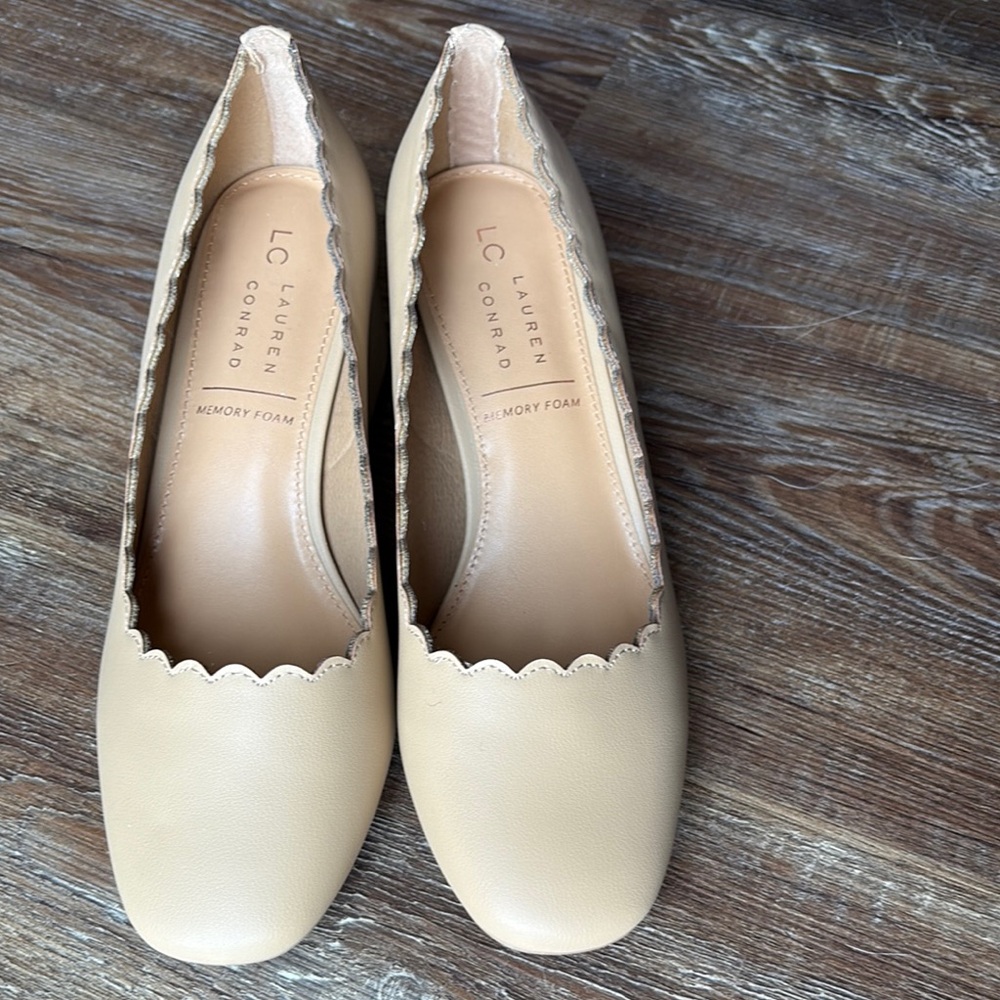 LC Lauren Conrad Cream Heeled Elegance